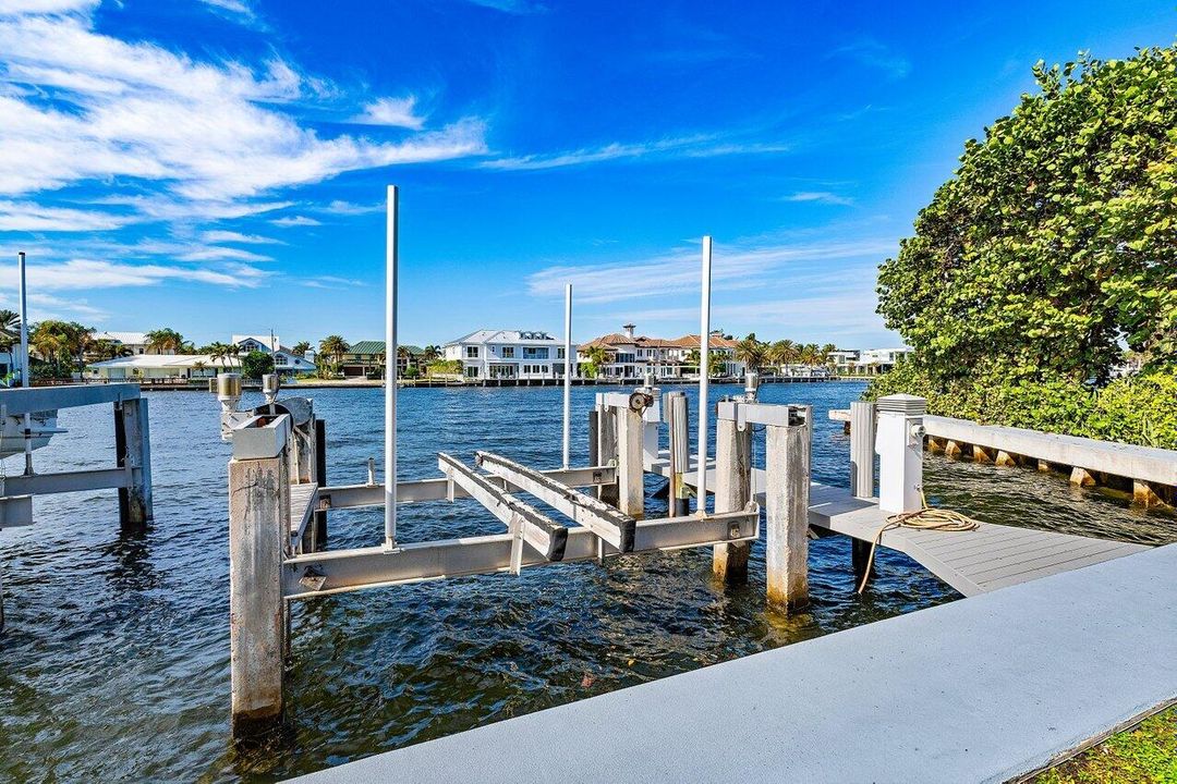 En Venta: $2,650,000 (2 camas, 2 baños, 2050 Pies cuadrados)