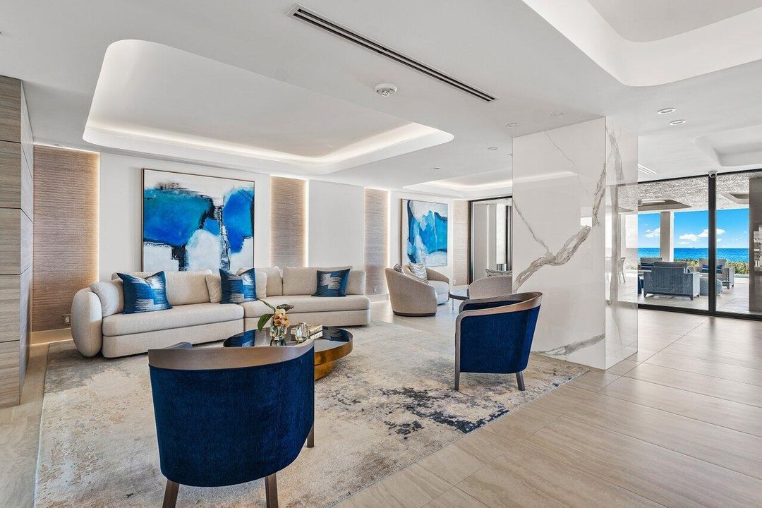 En Venta: $2,650,000 (2 camas, 2 baños, 2050 Pies cuadrados)