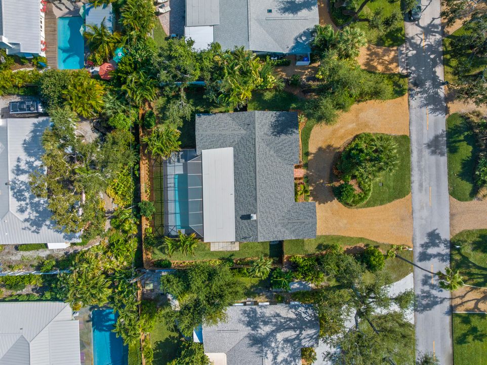 На продажу: $995,000 (2 спален, 2 ванн, 1558 Квадратных фут)