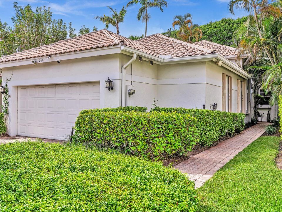 For Rent: $11,000 (3 beds, 2 baths, 1757 Square Feet)