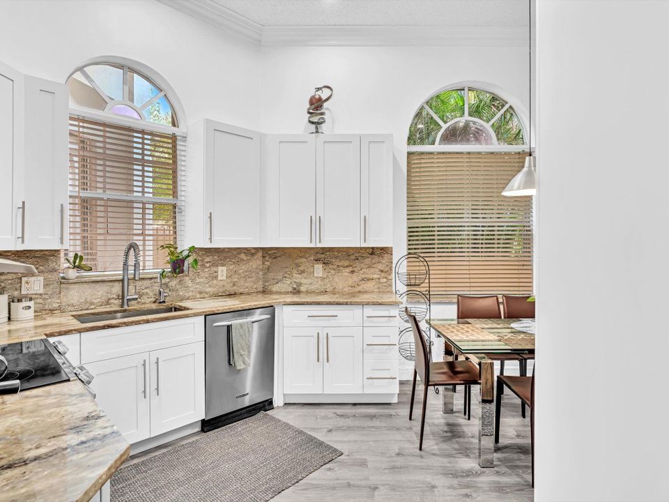 For Rent: $11,000 (3 beds, 2 baths, 1757 Square Feet)