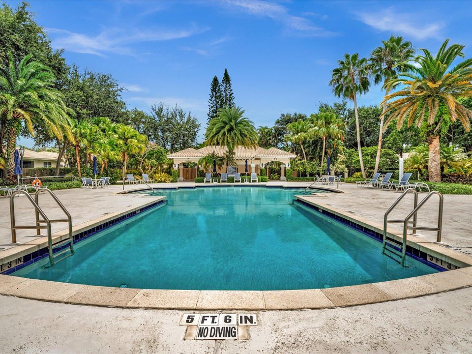 For Rent: $11,000 (3 beds, 2 baths, 1757 Square Feet)