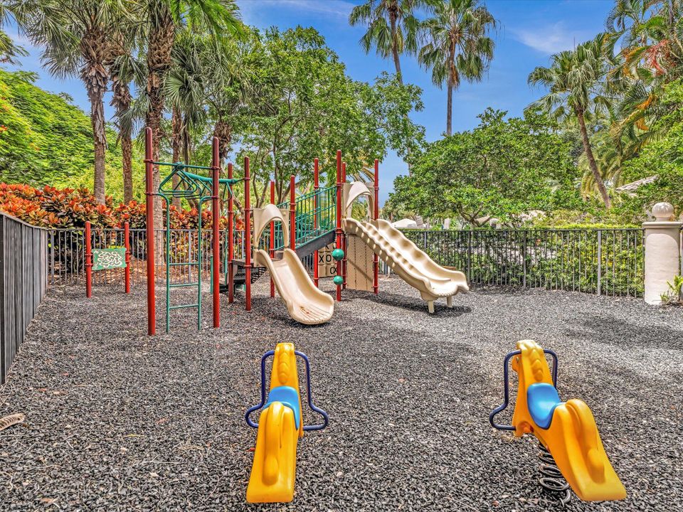 For Rent: $11,000 (3 beds, 2 baths, 1757 Square Feet)