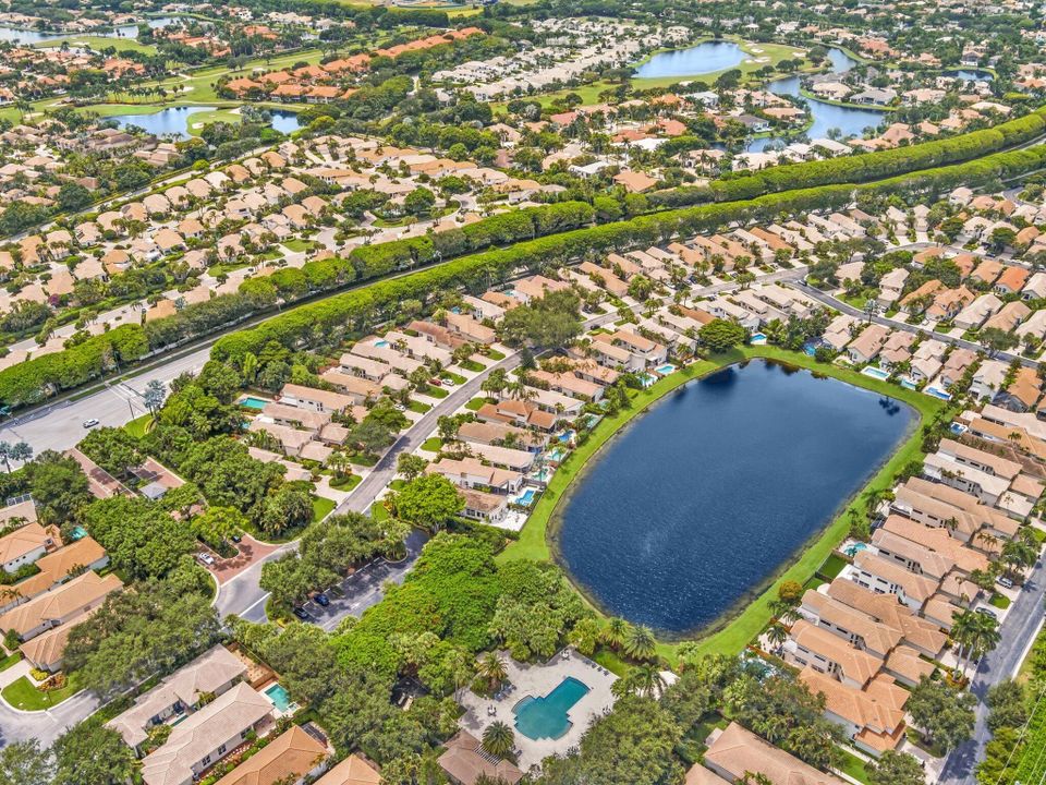 For Rent: $11,000 (3 beds, 2 baths, 1757 Square Feet)