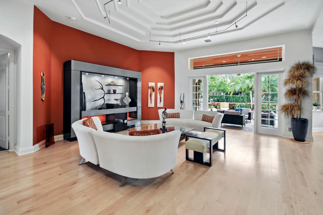 На продажу: $769,000 (3 спален, 2 ванн, 2762 Квадратных фут)