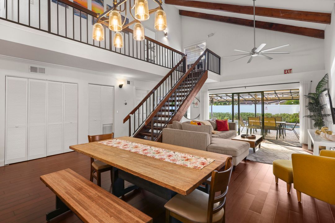 En Venta: $849,999 (3 camas, 3 baños, 1655 Pies cuadrados)