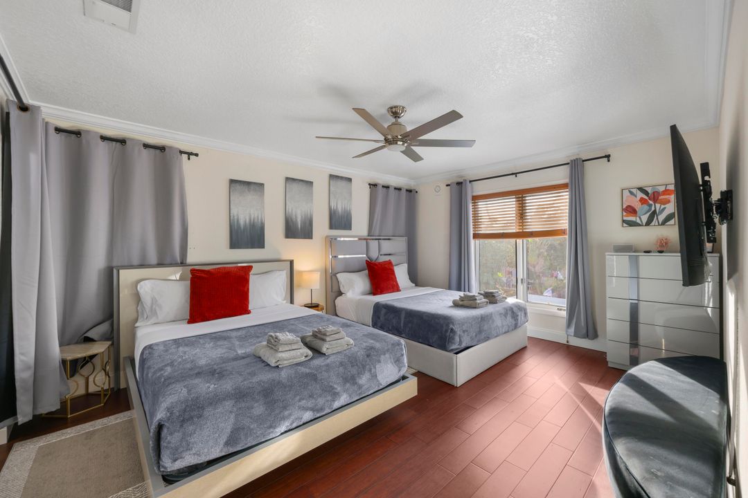 En Venta: $849,999 (3 camas, 3 baños, 1655 Pies cuadrados)