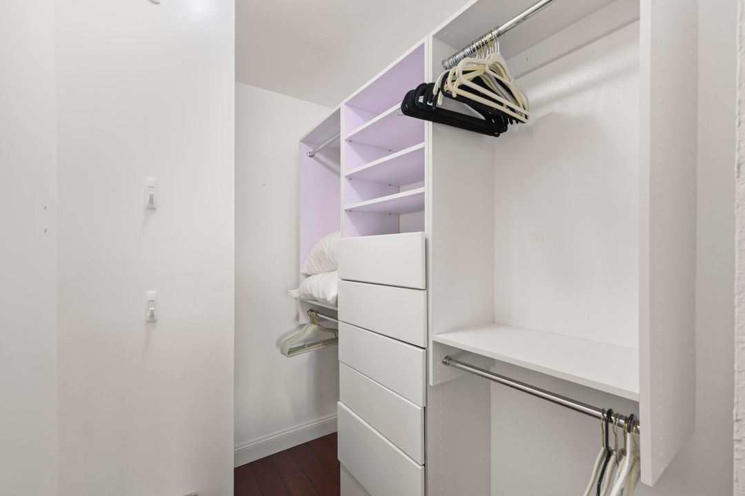 En Venta: $849,999 (3 camas, 3 baños, 1655 Pies cuadrados)