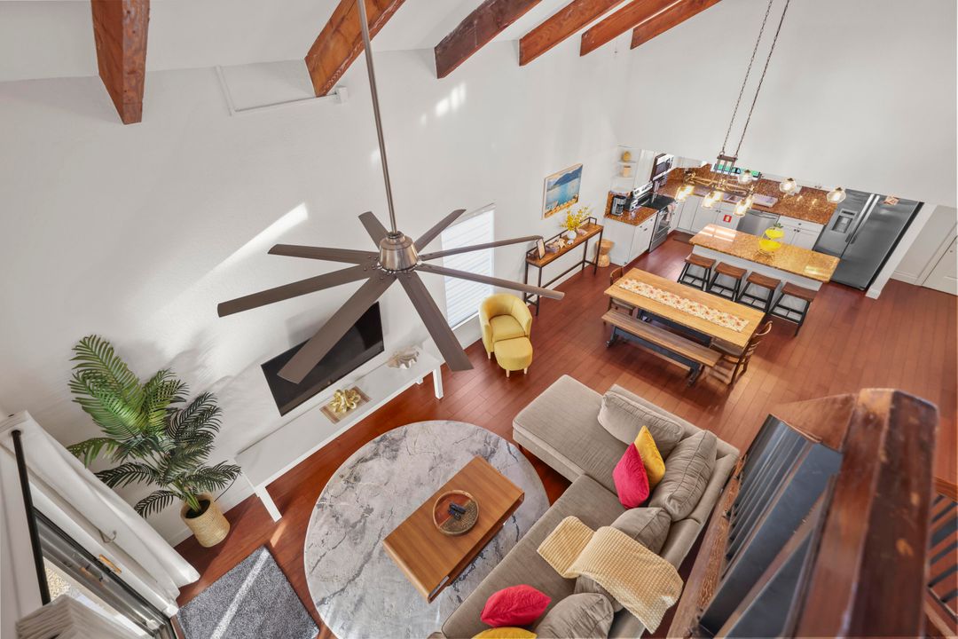 En Venta: $849,999 (3 camas, 3 baños, 1655 Pies cuadrados)