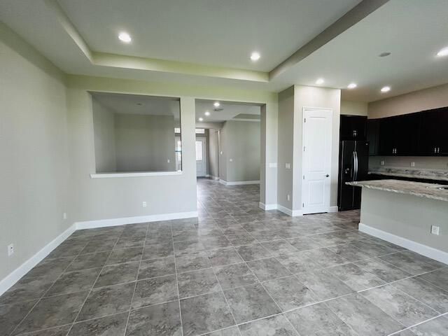For Rent: $3,400 (3 beds, 3 baths, 2040 Square Feet)