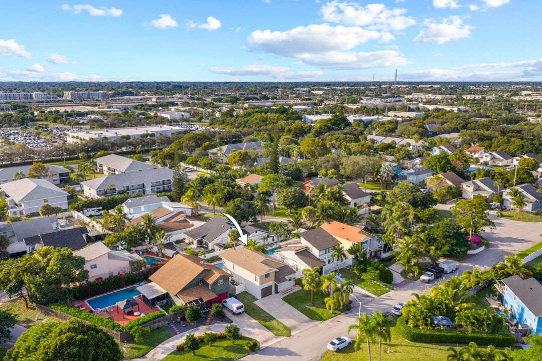 En Venta: $849,999 (3 camas, 3 baños, 1655 Pies cuadrados)