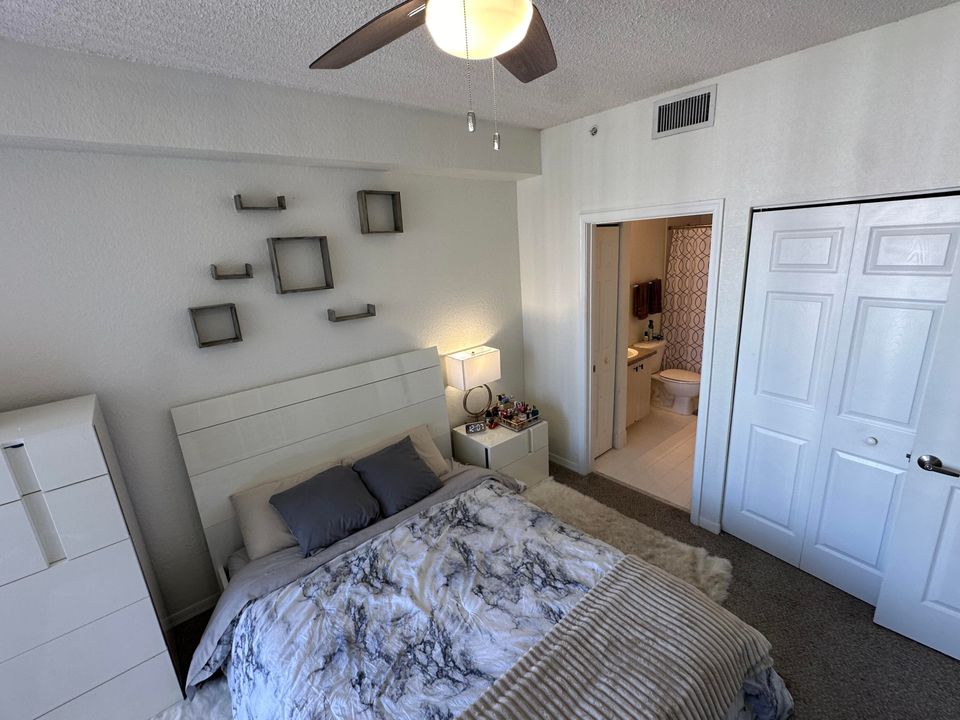 В аренду: $2,200 (1 спален, 1 ванн, 662 Квадратных фут)