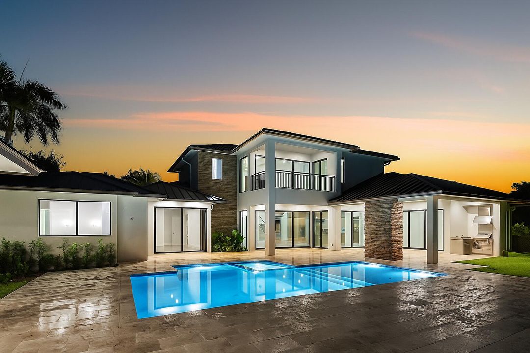 На продажу: $6,150,000 (6 спален, 6 ванн, 5233 Квадратных фут)