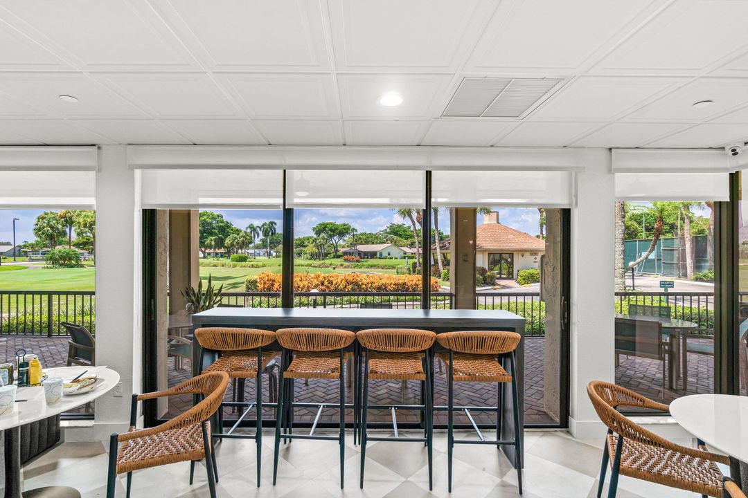 En Venta: $650,000 (2 camas, 2 baños, 1665 Pies cuadrados)