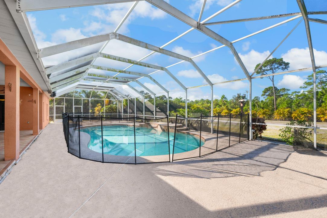 待售: $630,000 (3 贝兹, 3 浴室, 2363 平方英尺)