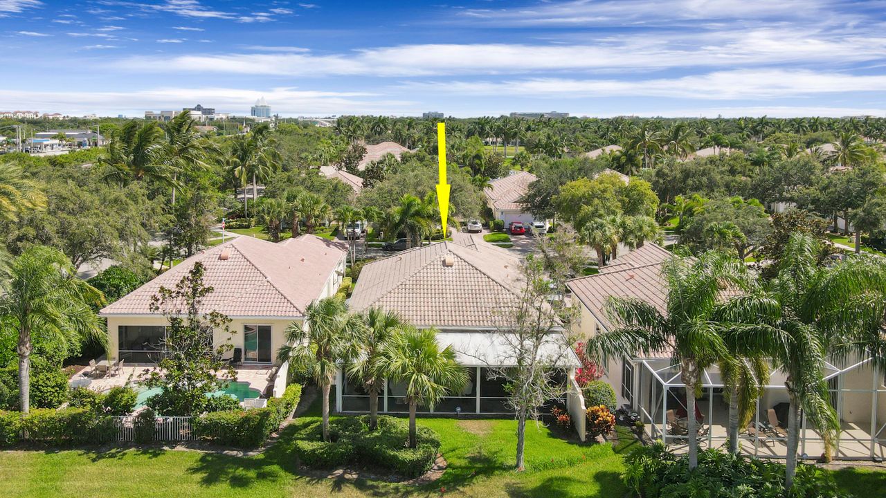 En Venta: $925,000 (3 camas, 2 baños, 2226 Pies cuadrados)