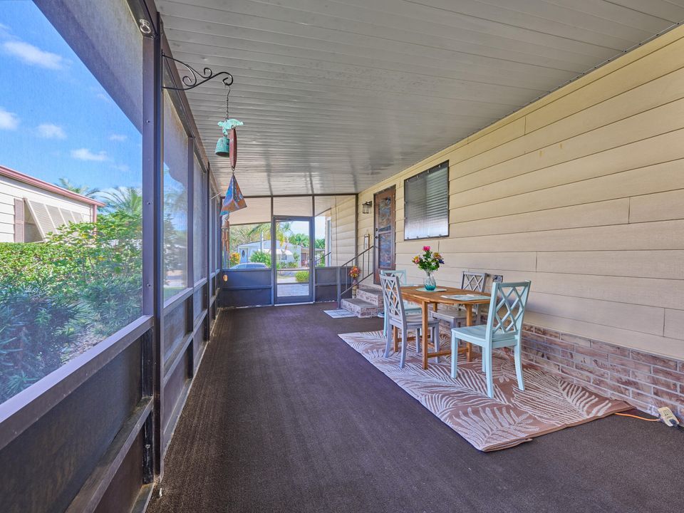 For Sale: $249,000 (2 beds, 2 baths, 1454 Square Feet)