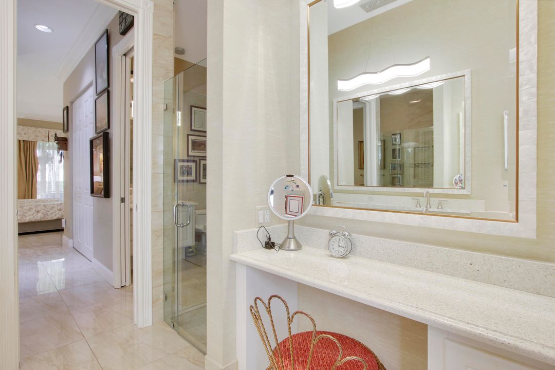 En Venta: $925,000 (3 camas, 2 baños, 2226 Pies cuadrados)