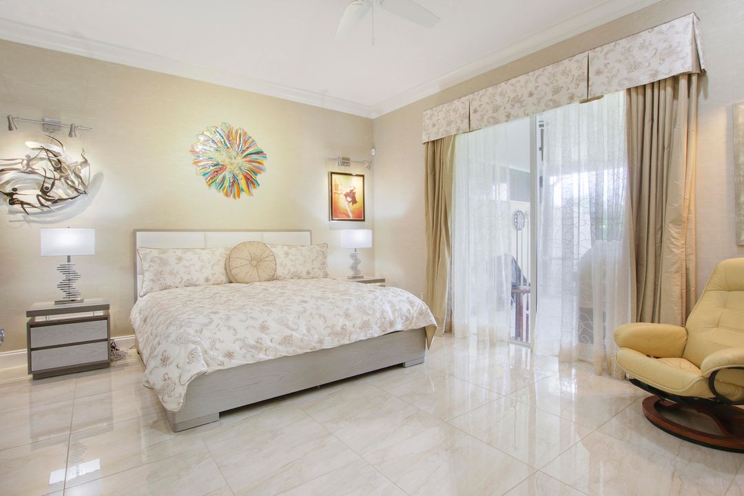 En Venta: $925,000 (3 camas, 2 baños, 2226 Pies cuadrados)