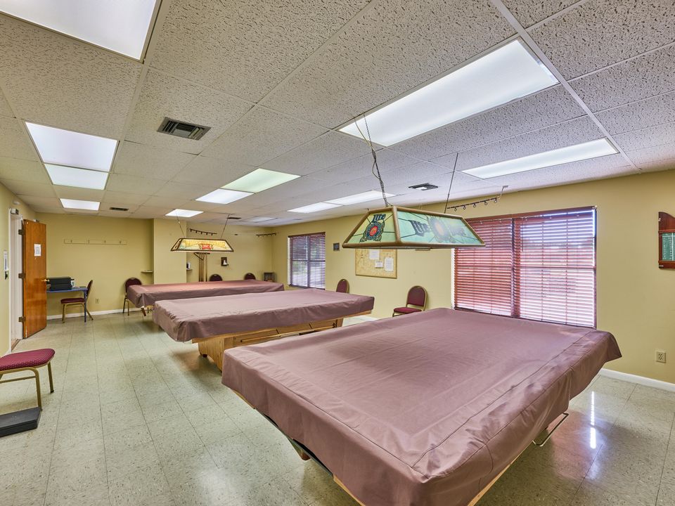 For Sale: $249,000 (2 beds, 2 baths, 1454 Square Feet)