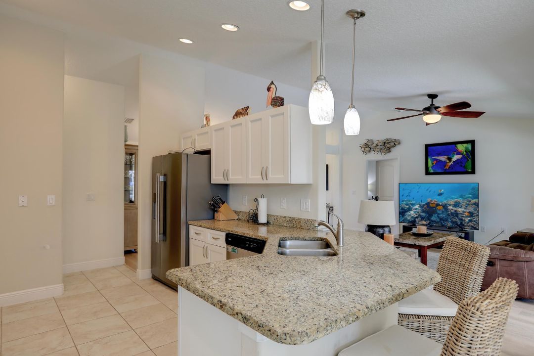 待售: $475,000 (3 贝兹, 2 浴室, 1851 平方英尺)