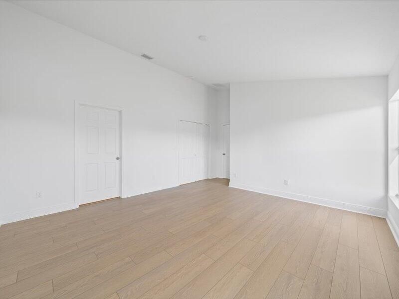 待售: $390,000 (4 贝兹, 2 浴室, 1796 平方英尺)