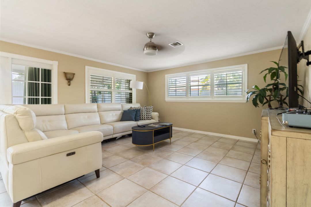 For Rent: $3,500 (3 beds, 2 baths, 1786 Square Feet)