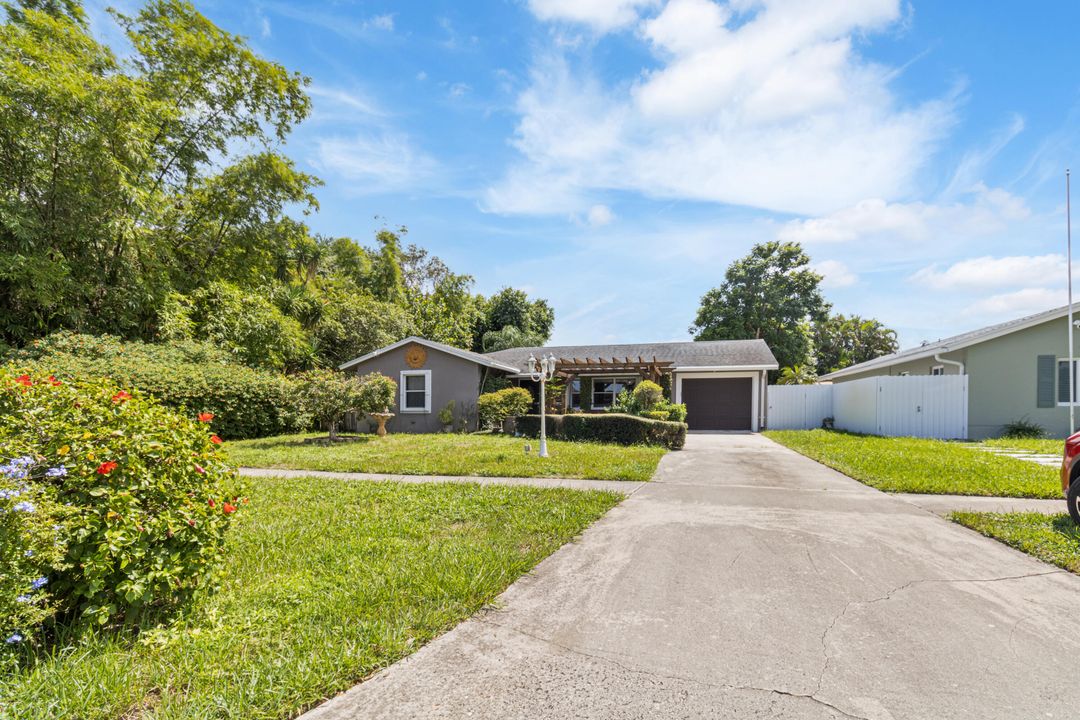 For Rent: $3,500 (3 beds, 2 baths, 1786 Square Feet)