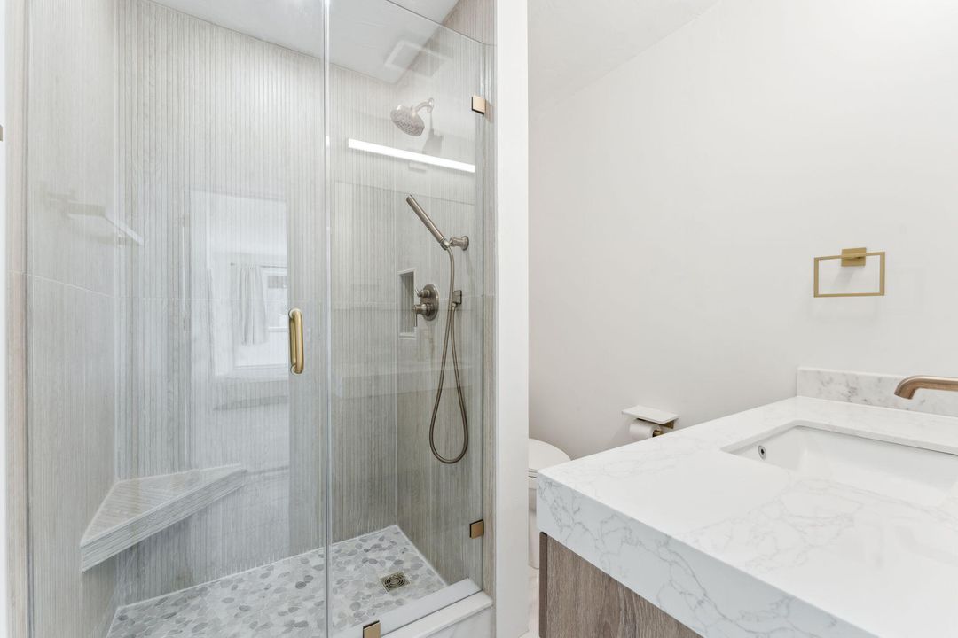 For Rent: $3,600 (3 beds, 2 baths, 1348 Square Feet)