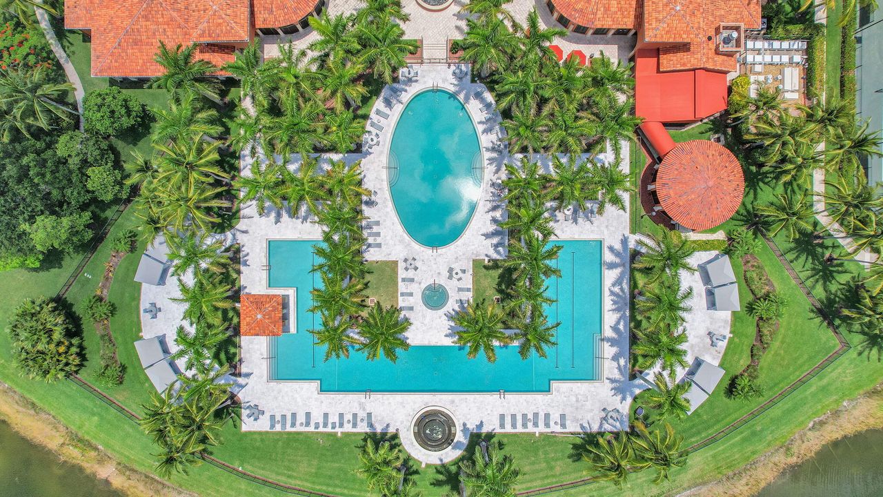 Activo con contrato: $554,000 (2 camas, 2 baños, 1851 Pies cuadrados)