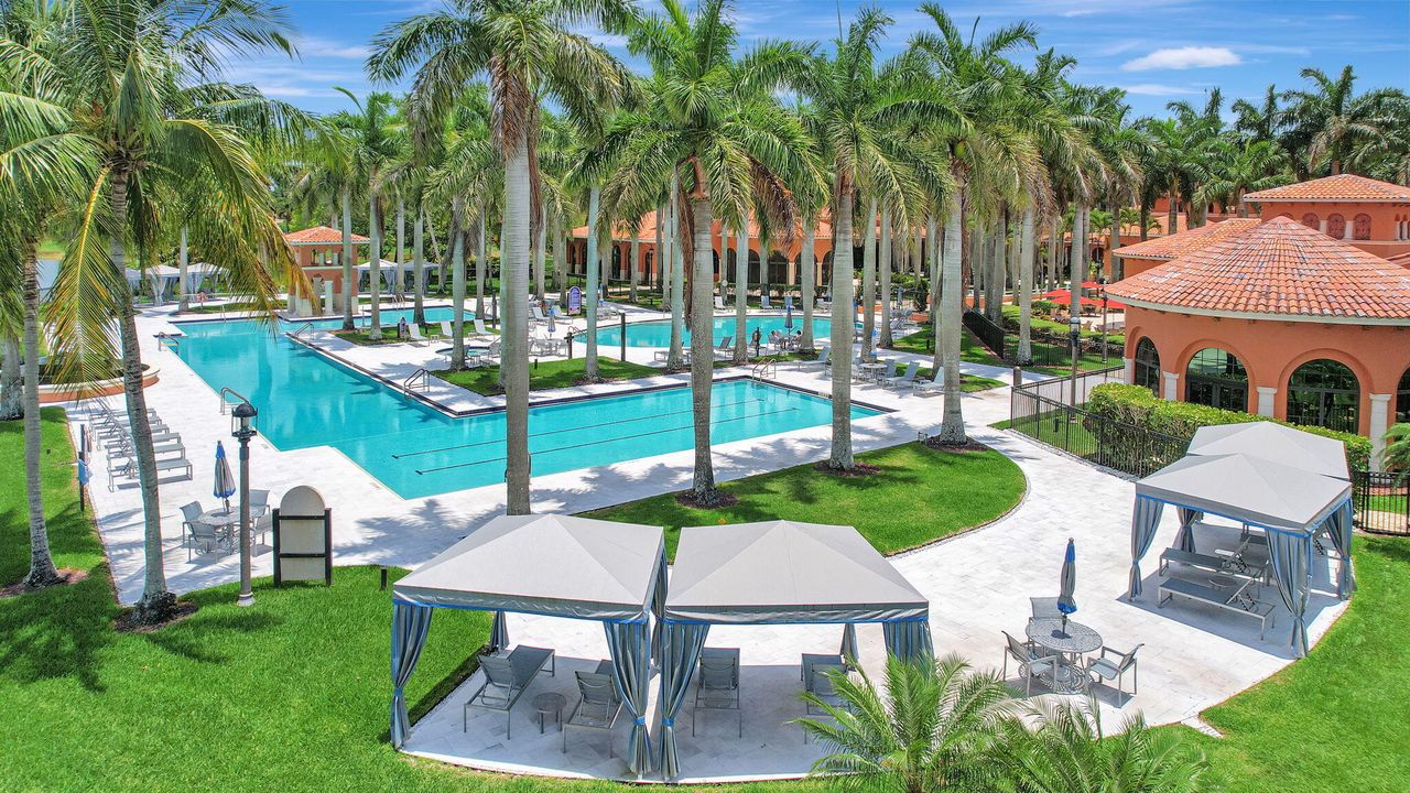 Activo con contrato: $554,000 (2 camas, 2 baños, 1851 Pies cuadrados)