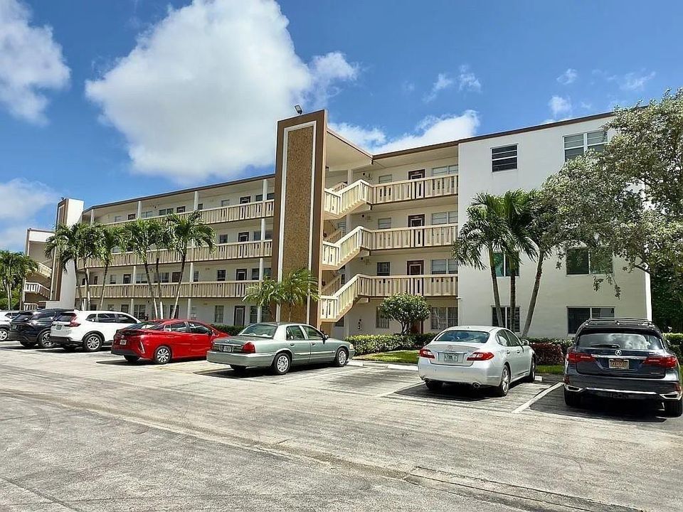 Active With Contract: $78,000 (2 beds, 1 baths, 861 Square Feet)