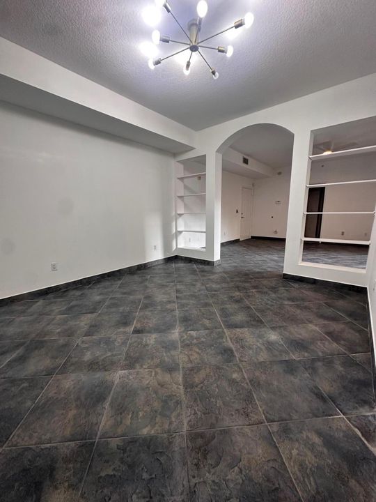 В аренду: $4,400 (3 спален, 2 ванн, 1362 Квадратных фут)