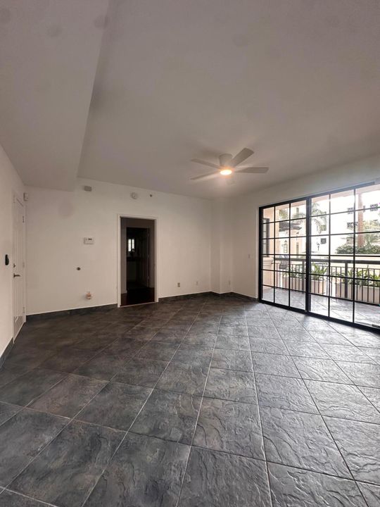 В аренду: $4,400 (3 спален, 2 ванн, 1362 Квадратных фут)