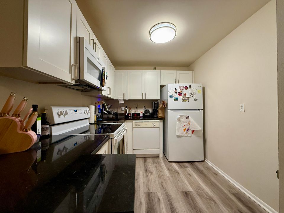 En Renta: $1,950 (2 camas, 2 baños, 936 Pies cuadrados)