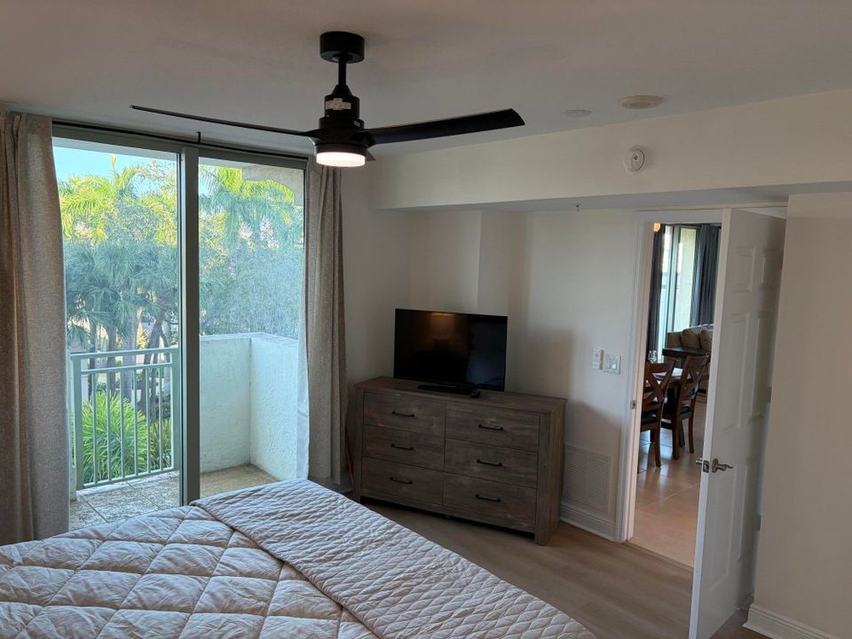 出租: $3,500 (2 贝兹, 2 浴室, 1360 平方英尺)