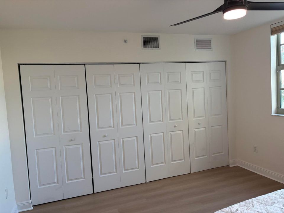 出租: $3,500 (2 贝兹, 2 浴室, 1360 平方英尺)