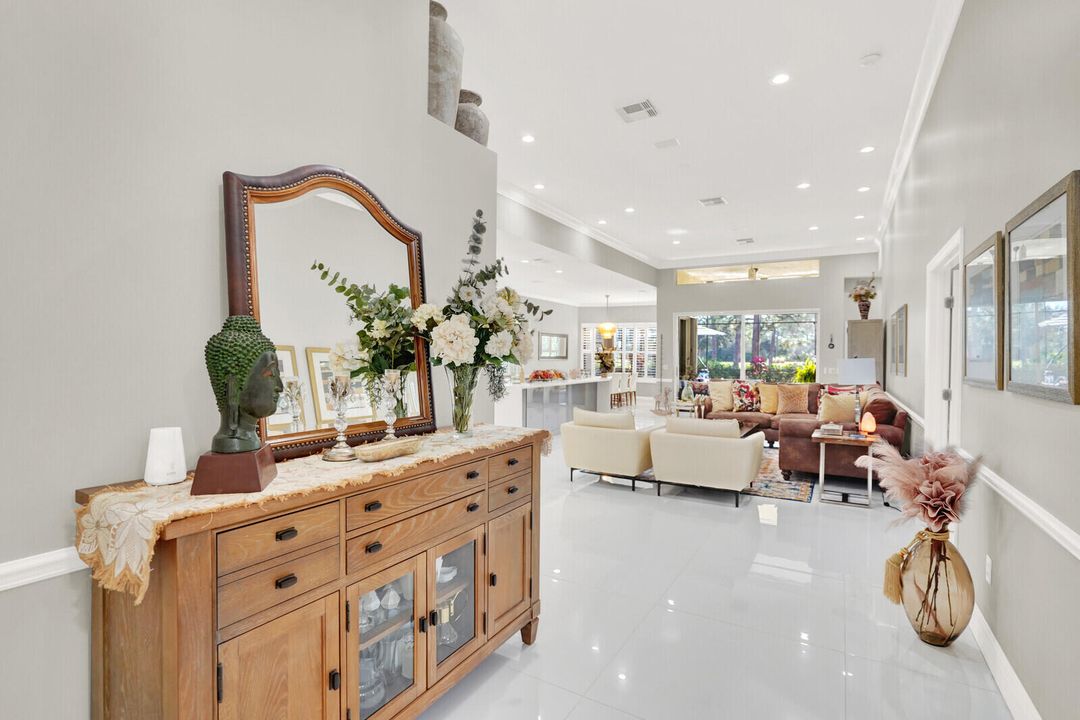 В аренду: $7,500 (3 спален, 2 ванн, 2337 Квадратных фут)