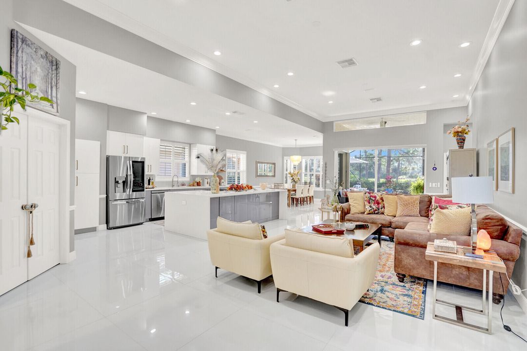 В аренду: $7,500 (3 спален, 2 ванн, 2337 Квадратных фут)