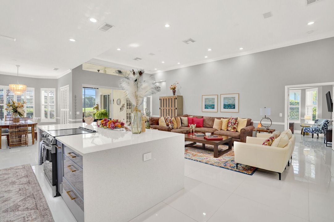 В аренду: $7,500 (3 спален, 2 ванн, 2337 Квадратных фут)