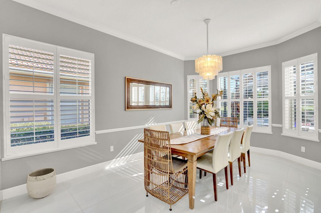 В аренду: $7,500 (3 спален, 2 ванн, 2337 Квадратных фут)