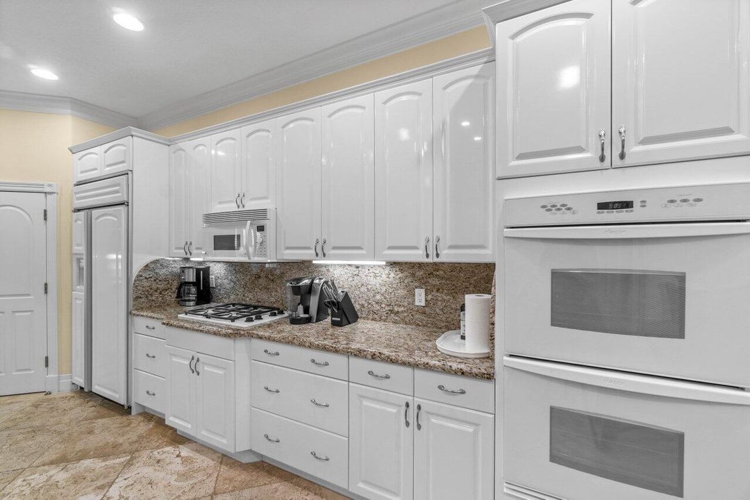 Active With Contract: $2,495,000 (4 beds, 4 baths, 3060 Square Feet)