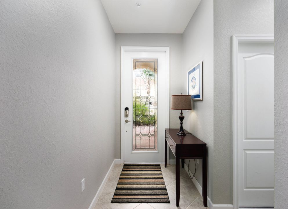 For Sale: $339,900 (3 beds, 2 baths, 1614 Square Feet)