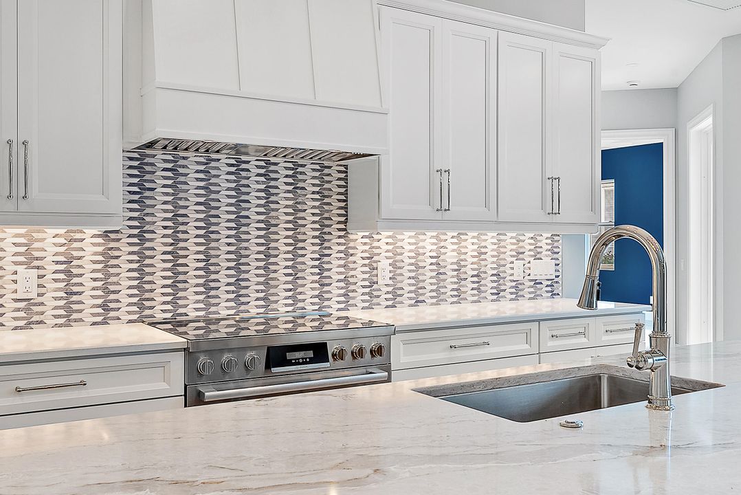 En Renta: $9,000 (3 camas, 2 baños, 2008 Pies cuadrados)