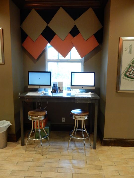 В аренду: $2,600 (2 спален, 2 ванн, 1357 Квадратных фут)