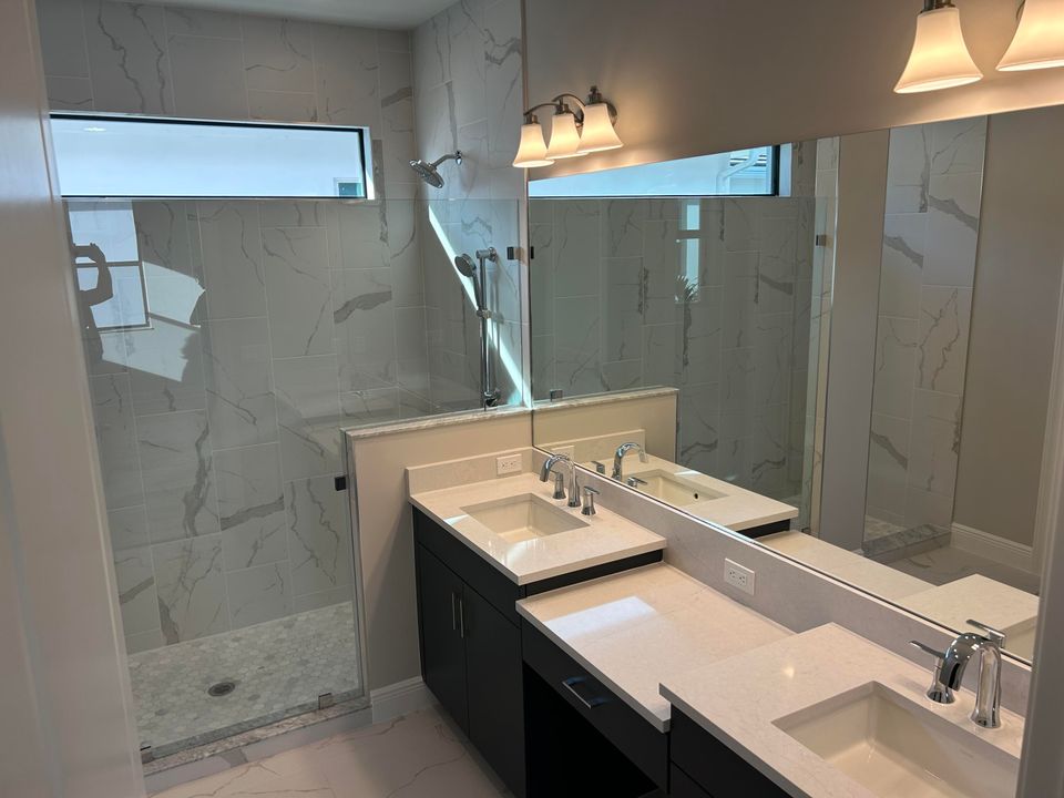 В аренду: $9,000 (6 спален, 4 ванн, 3813 Квадратных фут)