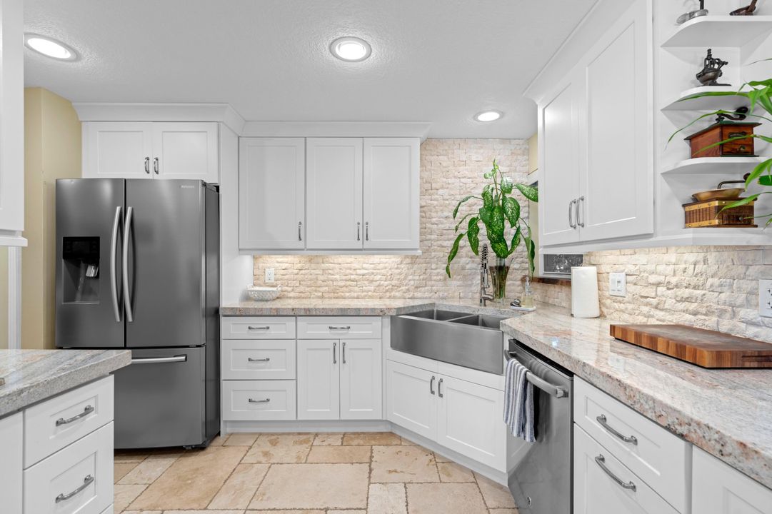 На продажу: $979,000 (3 спален, 2 ванн, 1948 Квадратных фут)