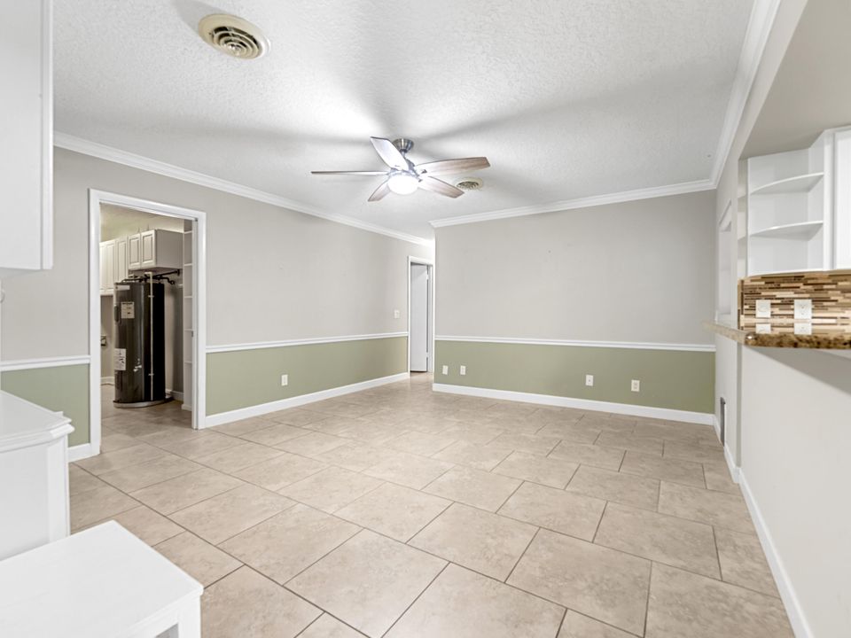 For Sale: $548,000 (4 beds, 3 baths, 1992 Square Feet)