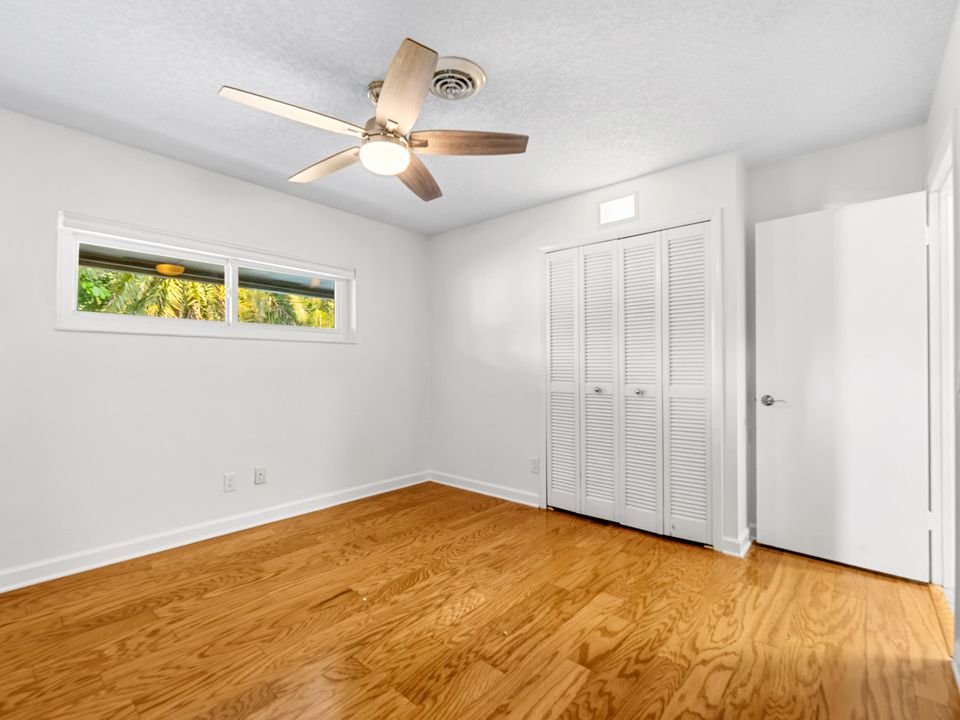 For Sale: $548,000 (4 beds, 3 baths, 1992 Square Feet)