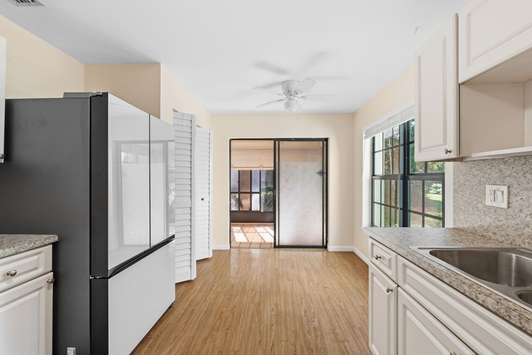 For Rent: $2,300 (3 beds, 2 baths, 1396 Square Feet)